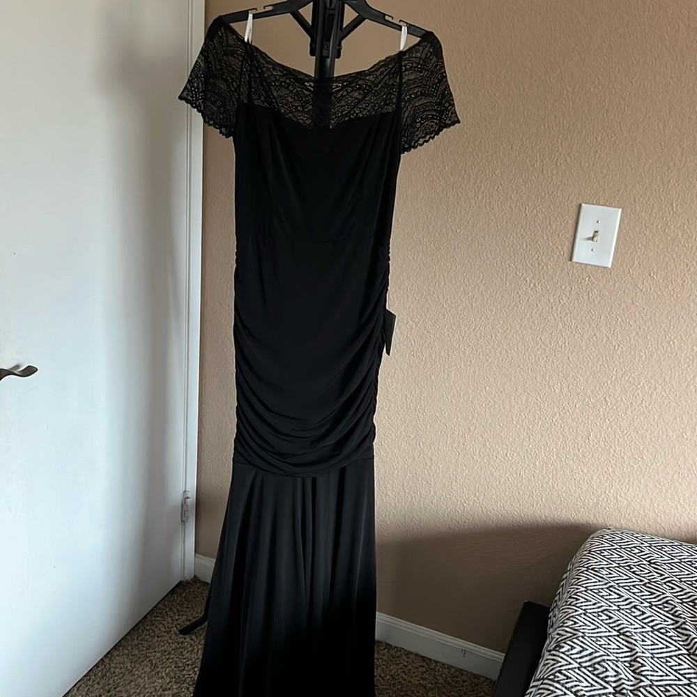 Off the shoulder black lace maxi dress